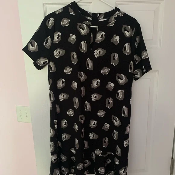 Mud Pie Crepe Black Dress - Picture 4 of 6